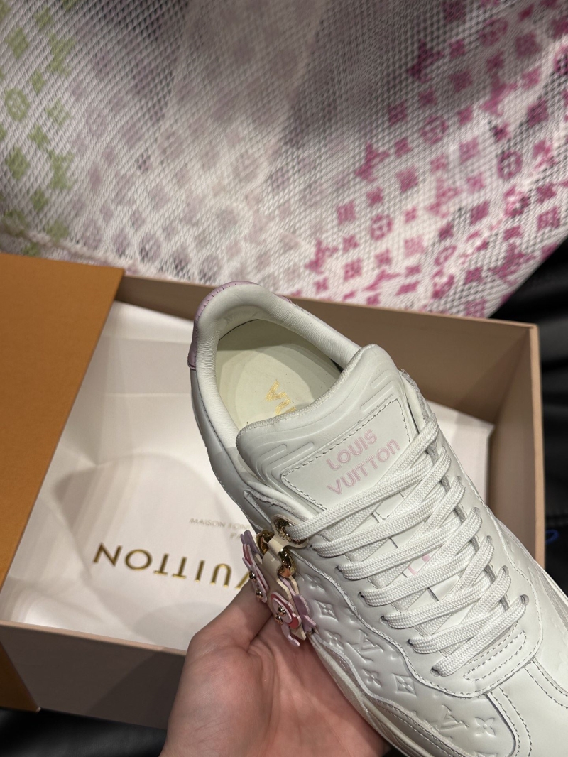 Louis Vuitton Sneakers